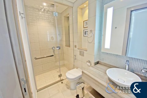 Apartment in DAMAC Towers by Paramount, Business Bay, Dubai 2 bedrooms, 130 sq.m. № 78972 - photo 8