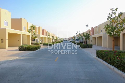 Townhouse in Villanova, Dubai Land, Dubai 4 bedrooms, 216 sq.m. № 19727 - photo 25