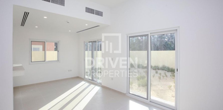 Townhouse in Villanova, Dubai Land, Dubai 4 bedrooms, 216 sq.m. № 19727