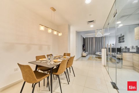 Снять в аренду квартиру в Dubai Sports City, Дубай: 2 спальни, 99.2м², № 89362 - фото 2