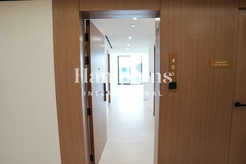 Apartment in FIVE at Jumeirah Village Circle, Jumeirah Village Circle, Dubai 1 bedroom, 158.97932972 sq.m. № 96693 - photo 13