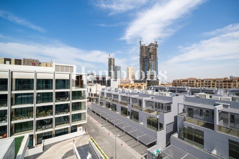 Снять в аренду квартиру в FIVE at Jumeirah Village Circle, Джумейра Вилладж Серкл, Дубай: 1 спальня, 158.97932972м², № 96692 - фото 2