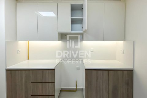 Купить квартиру в Mirdif Hills, Мирдиф, Дубай: 3 спальни, 182м², № 19258 - фото 11