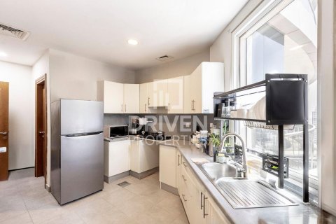 Apartment in Barsha Heights (Tecom), Dubai 2 bedrooms, 121 sq.m. № 19267 - photo 5