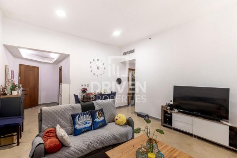 Apartment in Barsha Heights (Tecom), Dubai 2 bedrooms, 121 sq.m. № 19267 - photo 2