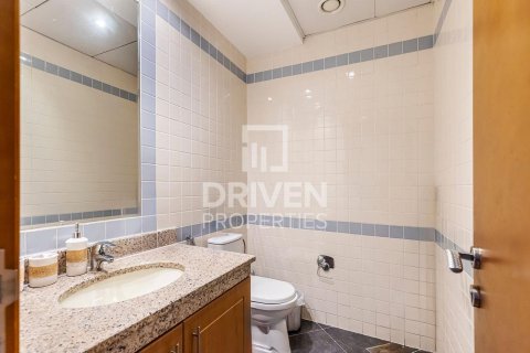 Apartment in Barsha Heights (Tecom), Dubai 2 bedrooms, 122 sq.m. № 19268 - photo 10