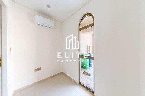 Maison de ville à Dubai, 3 chambres, 204 m², № 38653 - photo 2