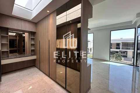 Villa à Dubai, 5 chambres, № 38648 - photo 14