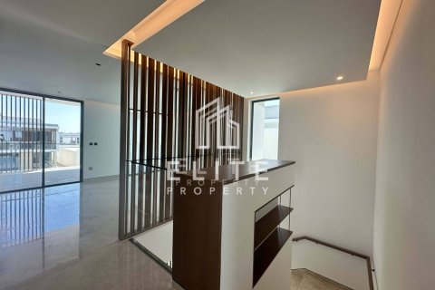Villa à Dubai, 5 chambres, № 38648 - photo 6