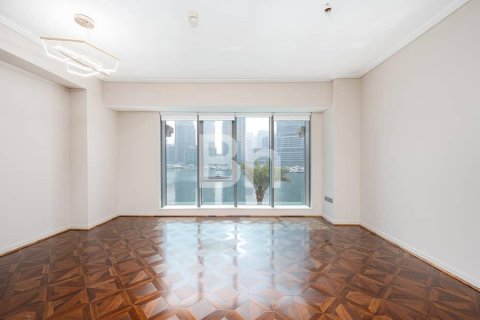 Apartment in Dubai Marina, Dubai 2 bedrooms, 129 sq.m. № 21349 - photo 1
