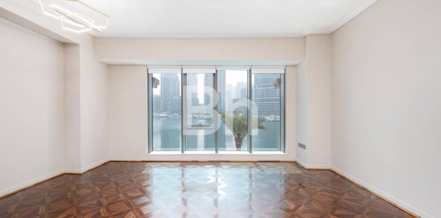 Apartment in Dubai Marina, Dubai 2 bedrooms, 129 sq.m. № 21349
