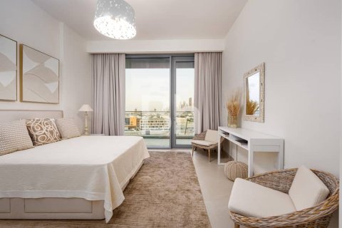 Apartment in Al Wasl, Dubai 3 bedrooms, 201 sq.m. № 21311 - photo 13