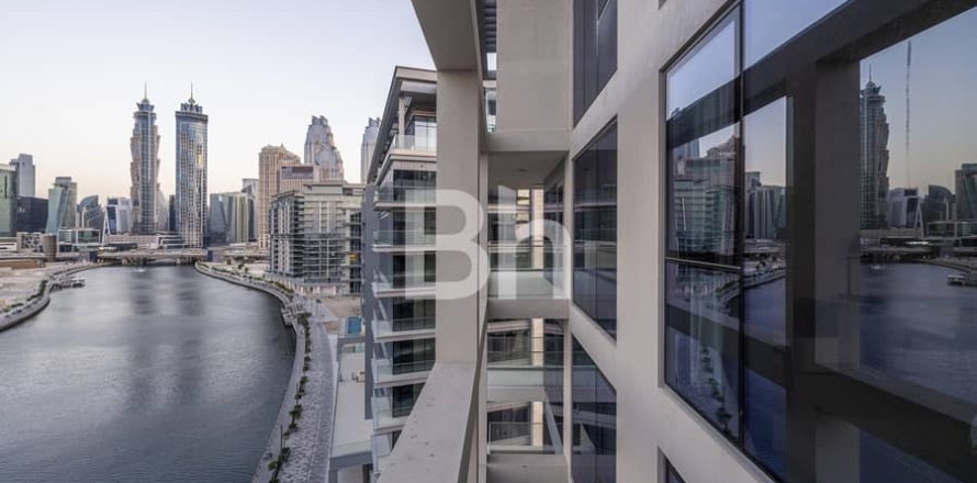 Apartment in Al Wasl, Dubai 3 bedrooms, 201 sq.m. № 21311