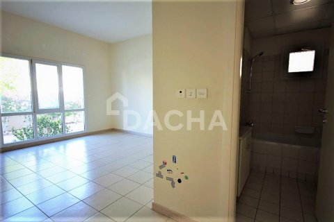 Villa in Meadows, Dubai 6 bedrooms, 464.5 sq.m. № 7013 - photo 9
