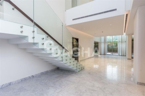 Villa en Dubai, 4 dormitorios, 464.8 m², № 7005 - foto 3