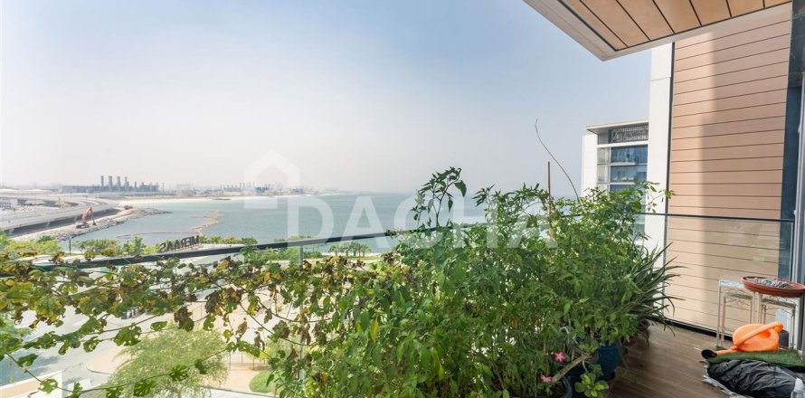 Appartement à Dubai, 3 chambres, 195.2 m², № 7002