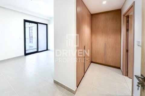 Apartment in Mina Rashid, Dubai 2 bedrooms, 107.95 sq.m. № 129627 - photo 8