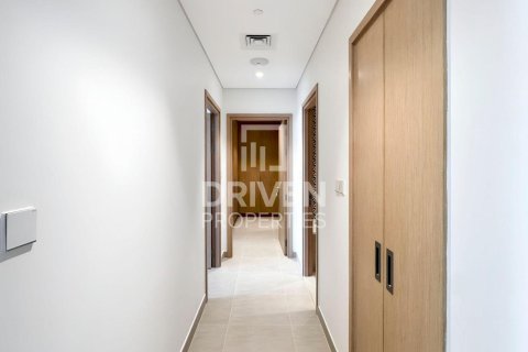 Apartment in Mina Rashid, Dubai 2 bedrooms, 107.95 sq.m. № 129627 - photo 9