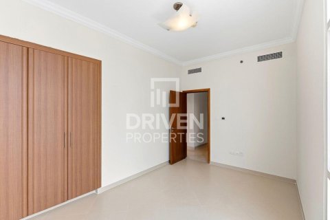 Apartment in Dorra Bay, Dubai Marina, Dubai 3 bedrooms, 187.48 sq.m. № 129638 - photo 4