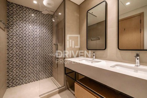 Apartment in Mina Rashid, Dubai 2 bedrooms, 101.73 sq.m. № 129628 - photo 5