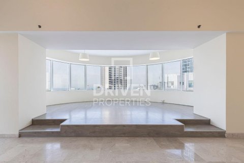 Apartment in KG Tower, Dubai Marina, Dubai 3 bedrooms, 285.77 sq.m. № 129629
