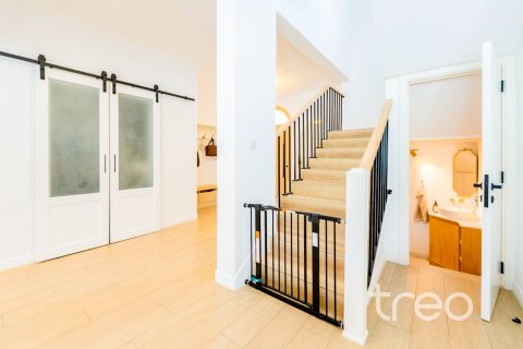 Купить виллу в Арабиан Ранчес, Дубай: 3 спальни, 209.5м², № 138016 - фото 8