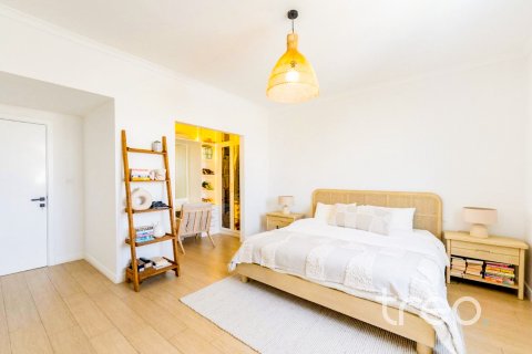 Купить виллу в Арабиан Ранчес, Дубай: 3 спальни, 209.5м², № 138016 - фото 9