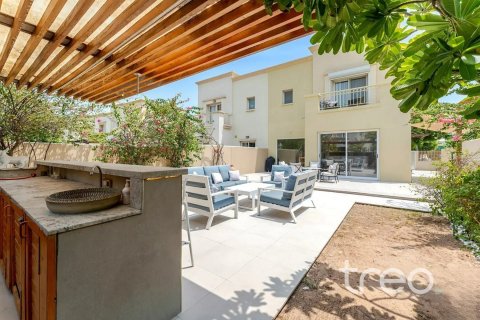 Villa en The Springs, Dubai, 3 dormitorios, 208.66 m², № 138019 - foto 3