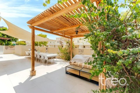 Villa en The Springs, Dubai, 3 dormitorios, 208.66 m², № 138019 - foto 9