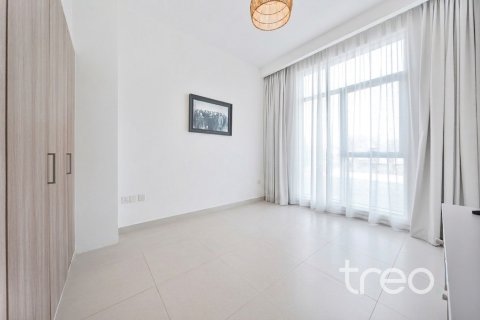 Villa in Dubai South (Dubai World Central), Dubai 5 bedrooms, 390.47 sq.m. № 138015 - photo 13