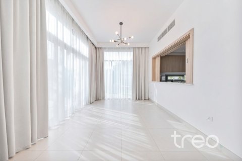 Villa in Dubai South (Dubai World Central), Dubai 5 bedrooms, 390.47 sq.m. № 138015 - photo 30