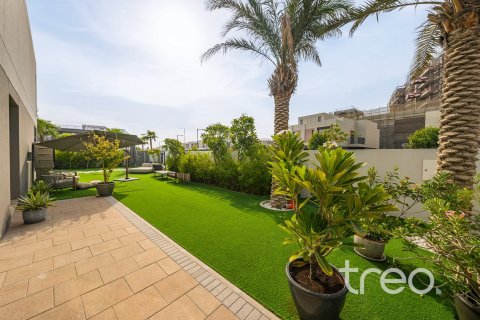 Villa in Dubai South (Dubai World Central), Dubai 5 bedrooms, 390.47 sq.m. № 138015 - photo 29