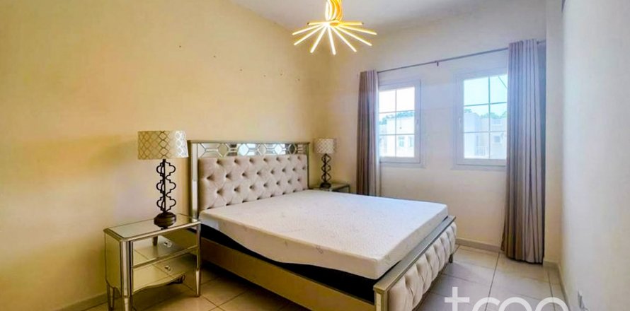 Villa en The Springs, Dubai, 3 dormitorios, 228.08 m², № 138023