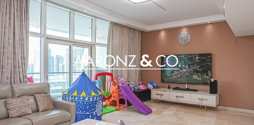 Appartement à Dubai Marina, Dubai, 2 chambres, 183.9 m², № 78380