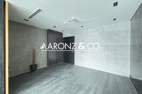 Office in Business Bay, Dubai 91.8 sq.m. № 78382 - photo 7