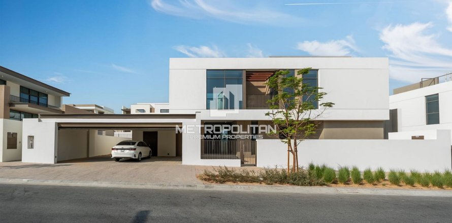 Villa en Al Furjan, Dubai, 4 dormitorios, 452 m², № 73470
