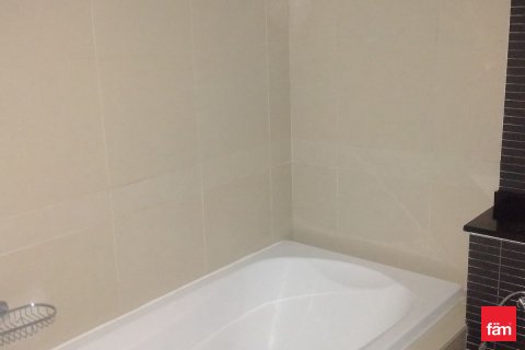 Apartment in Business Bay, Dubai 52.1 sq.m. № 49379 - photo 8