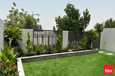 Townhouse in Tilal Al Ghaf, Dubai 3 bedrooms, 199 sq.m. № 49378 - photo 2