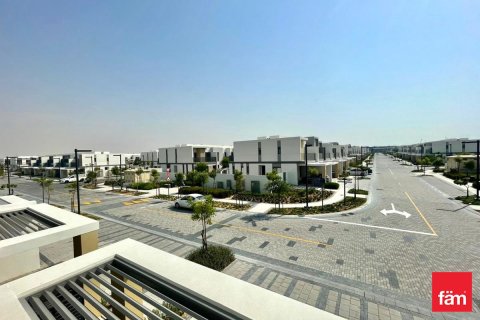 Townhouse in Tilal Al Ghaf, Dubai 3 bedrooms, 199 sq.m. № 49378 - photo 20