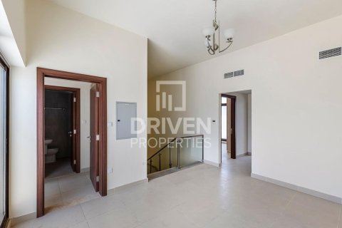 Villa in District 11, Mohammed Bin Rashid City, Dubai 4 bedrooms, 223.25 sq.m. № 127634 - photo 14