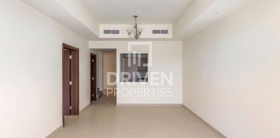 Villa in District 11, Mohammed Bin Rashid City, Dubai 4 bedrooms, 223.25 sq.m. № 127634