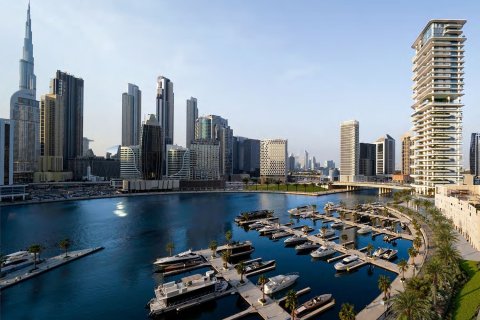 Apartamento en Business Bay, Dubai, 3 dormitorios, 397 m², № 92542 - foto 5