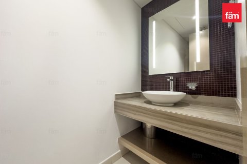 Apartment in Business Bay, Dubai 2 bedrooms, 129.5 sq.m. № 93635 - photo 14