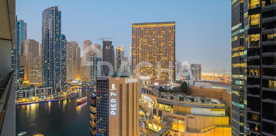 Apartamento en Silverene, Dubai Marina, Dubai, 2 dormitorios, 99 m², № 114873