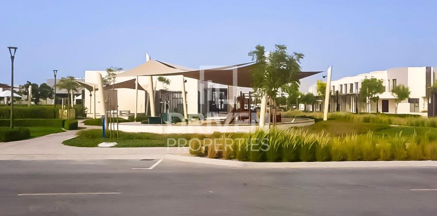 Townhouse in EMAAR South, Dubai South (Dubai World Central), Dubai 3 bedrooms, 185 sq.m. № 87140