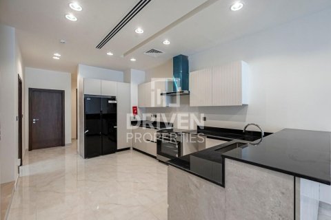 Townhouse in Jumeirah Village Circle, Dubai 4 bedrooms, 362 sq.m. № 87141 - photo 14