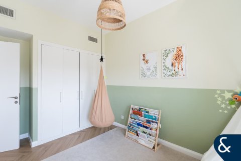 Купить виллу в Арабиан Ранчес, Дубай: 3 спальни, 219м², № 75823 - фото 16