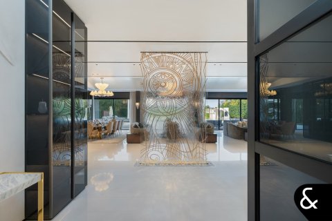 Villa in Al Barari, Dubai 5 bedrooms, 862 sq.m. № 75830 - photo 24