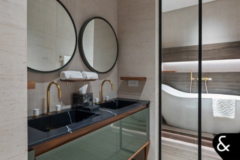 Villa in Al Barari, Dubai 5 bedrooms, 862 sq.m. № 75830 - photo 19