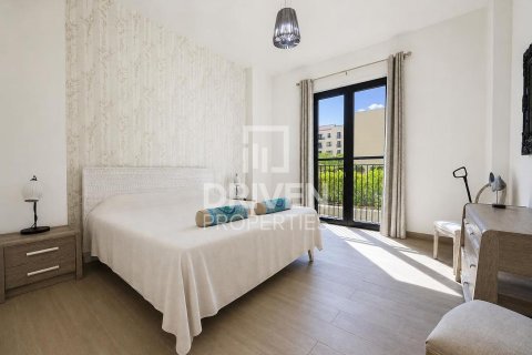 Apartment in La Mer, Jumeirah, Dubai 2 bedrooms, 120.03 sq.m. № 126291 - photo 8